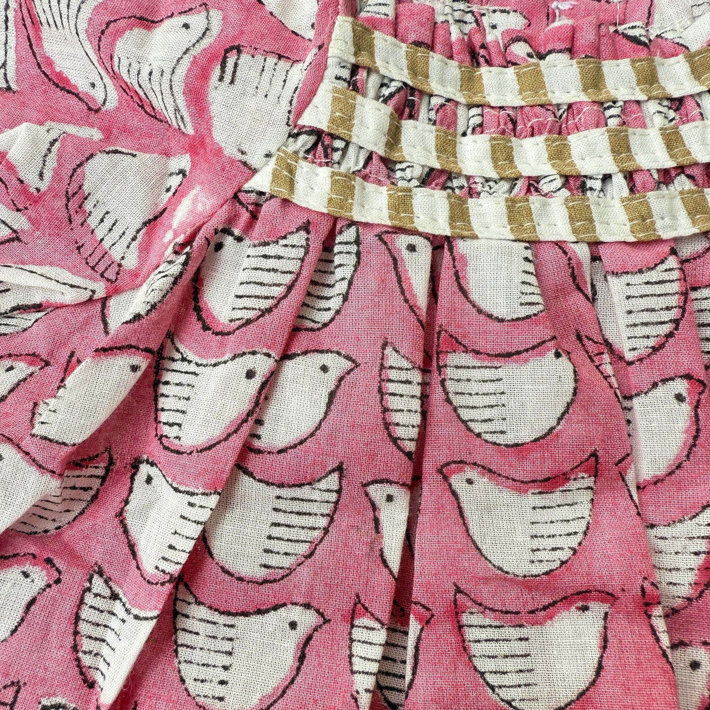 Baby 3 set of Bonnet / Frock / Bloomers 【Chick】