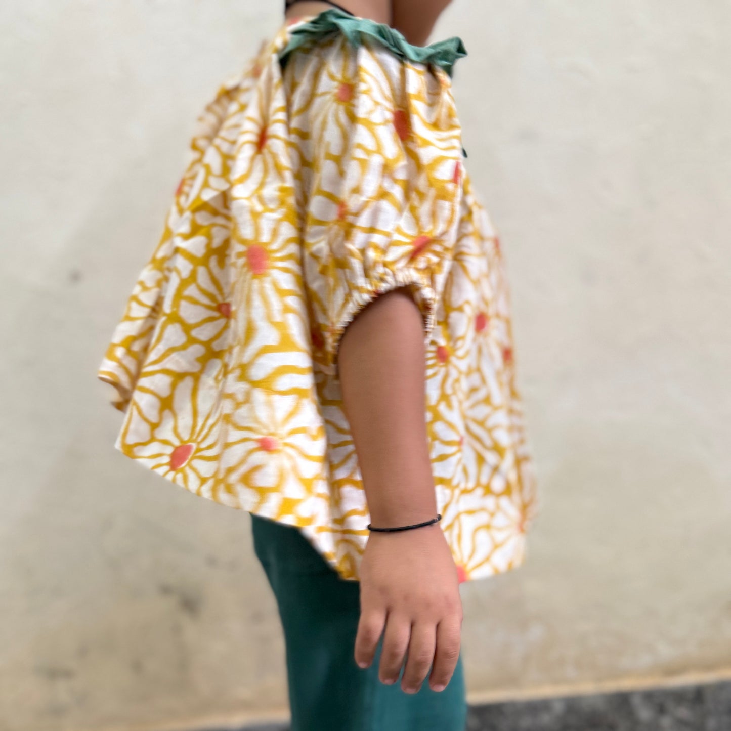 Daisy Flower Print Frill blouse