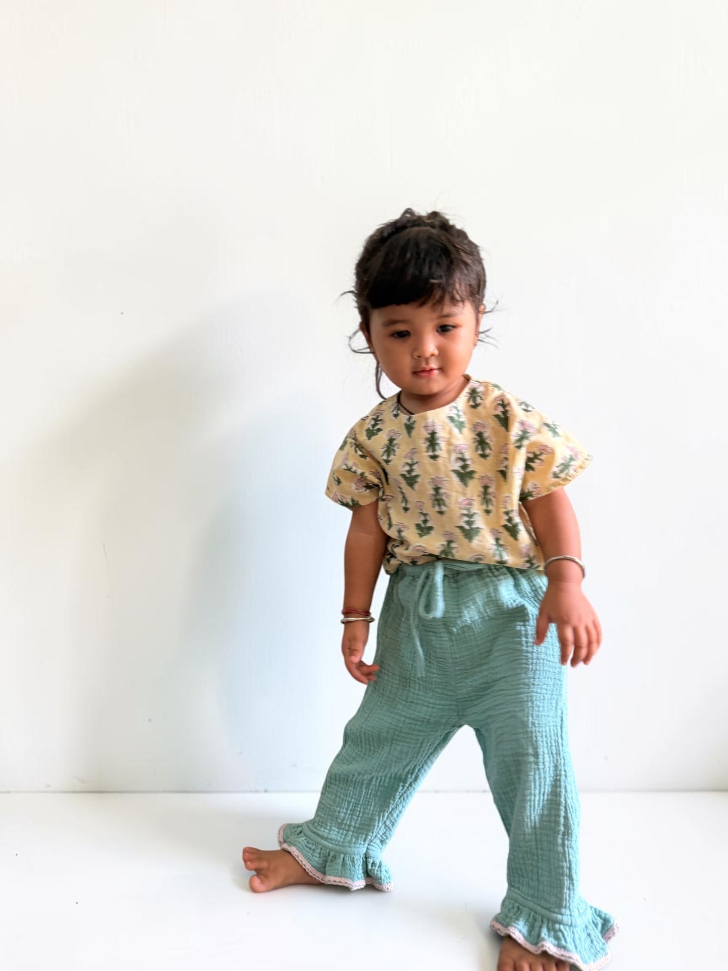 Muslin Cotton Relaxed Frill Pants