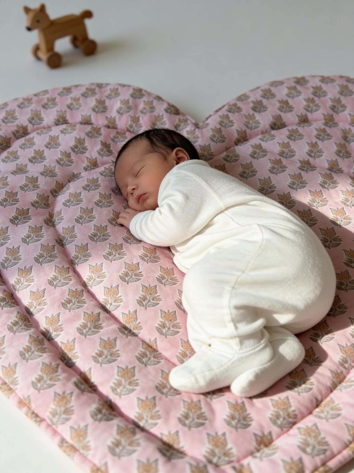 Baby Quilt Play Mat Heart Piping -Single Texetile-