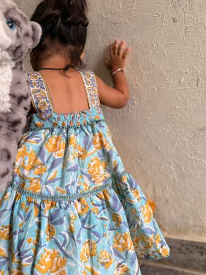 Border Strap Lace Tiered Dolly Dress