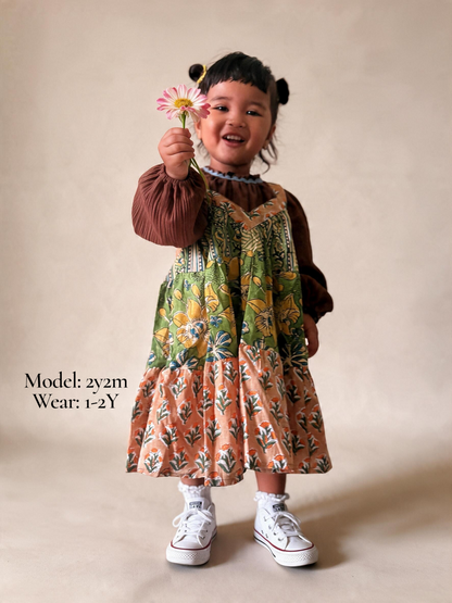 Muslin Cotton Ric-Rac Neck Blouse