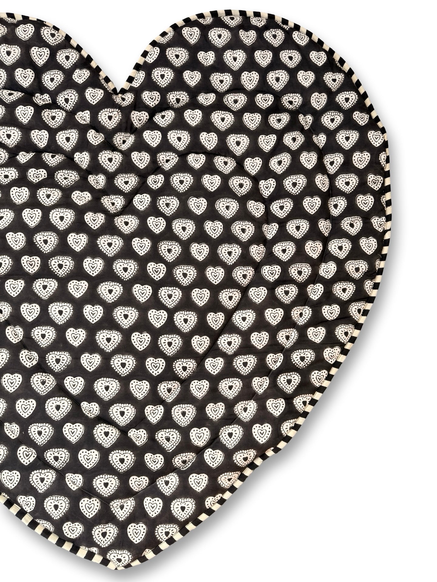 Baby Quilt Play Mat Heart Piping -Combination Texetile-